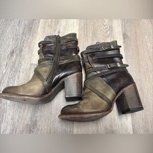 Freebird Mid-Calf Green tones Leather closed Toe Boots Size 8 buckle accent